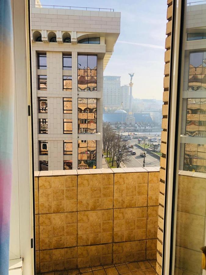 Appartement Amazing View Of Maydan! à Kiev Extérieur photo